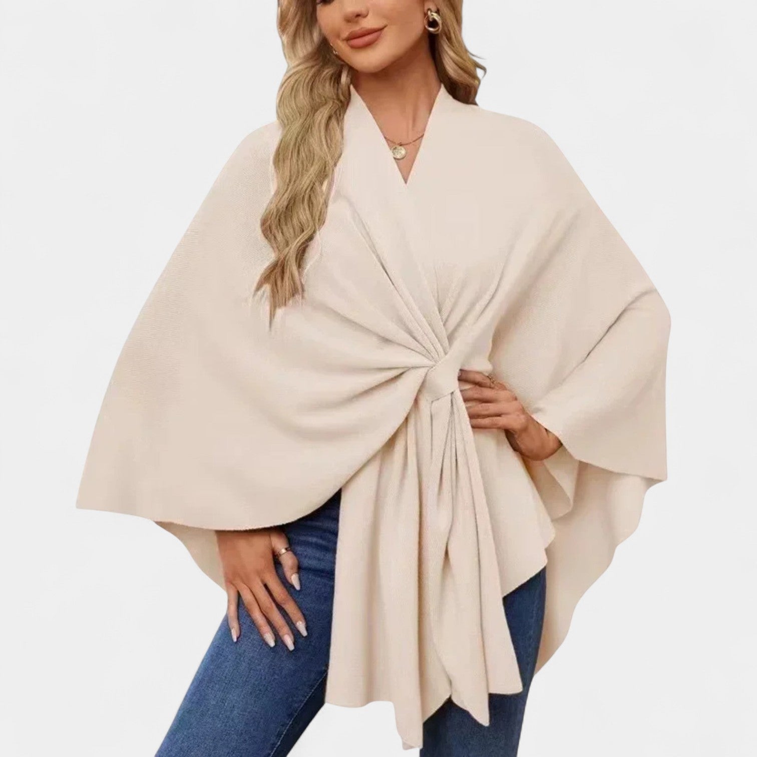 Daniela – Elegantní splývavé pončo s uzlem