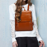 Hannelore – elegantní vintage batoh