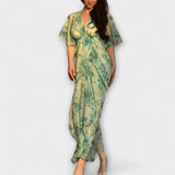 Lana - Vestido floral com decote em V
